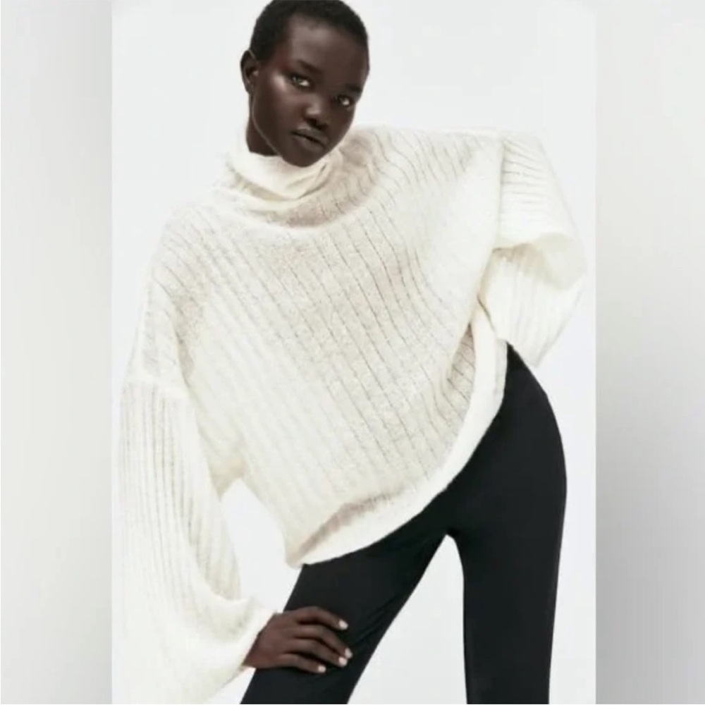 Zara Lightweight Ribbed Knit Oversized Wool Alpaca Turtleneck Sweater Ivory S